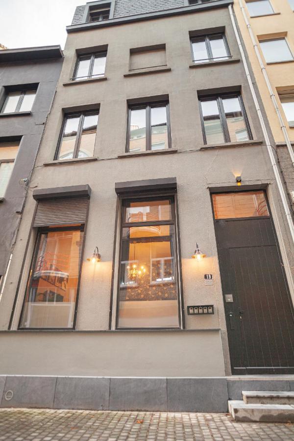 Luxury Suites Royal Antwerpen Buitenkant foto